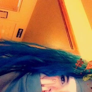 Meet your Posher, Kimi